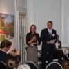 Präsident Böge und Christine Holeschewsky begrüßen die Gäste zum Parlamentarischen Abend 2011